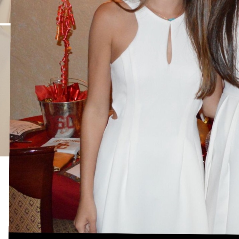 Bcbgeneration keyhole dress